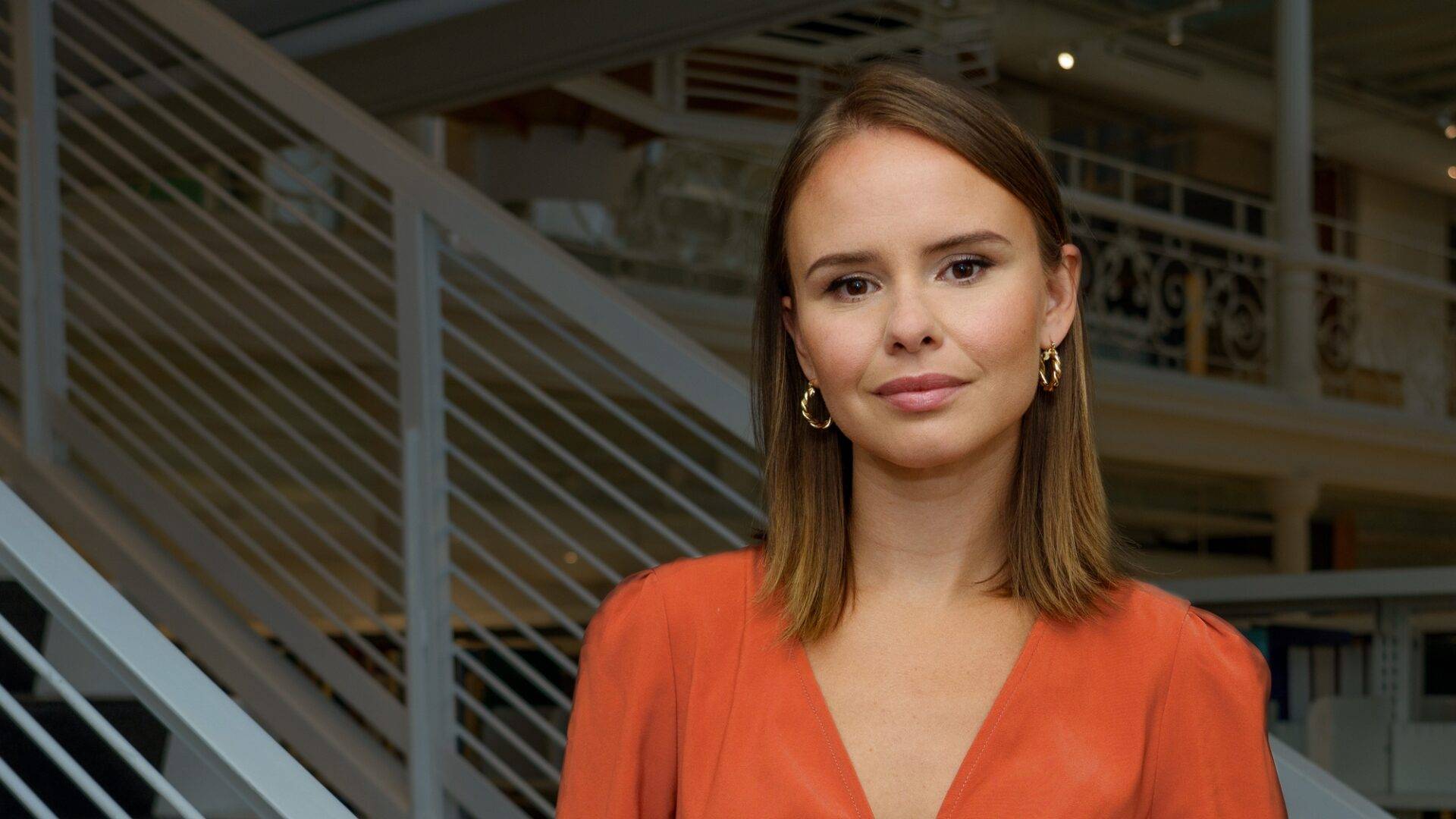 POURQUOI TANT DE HAINE?, un balado documentaire signé Léa Clermont-Dion, maintenant disponible sur Savoir média